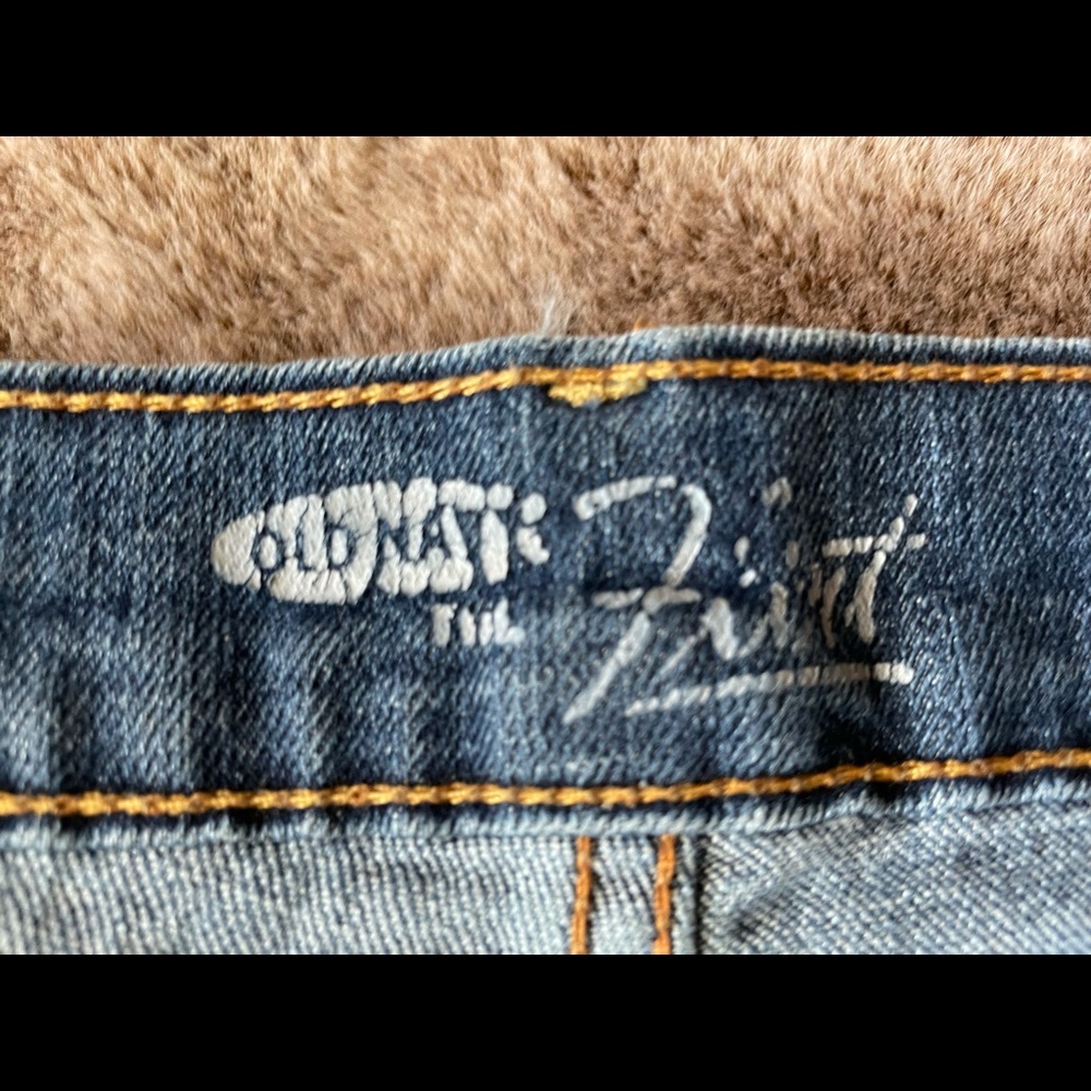 Old Navy jeans - Picture 2 of 3